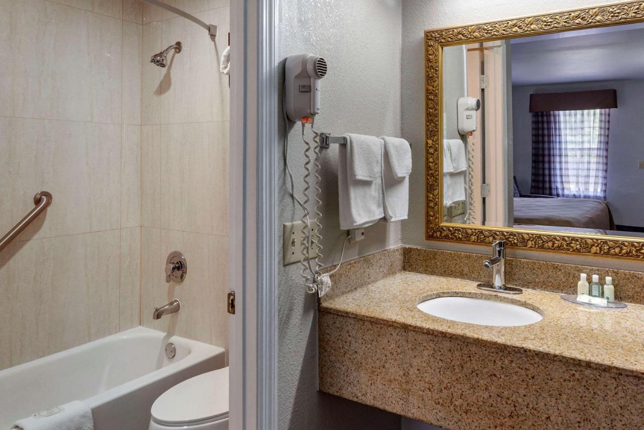 Quality Inn コビントン エクステリア 写真